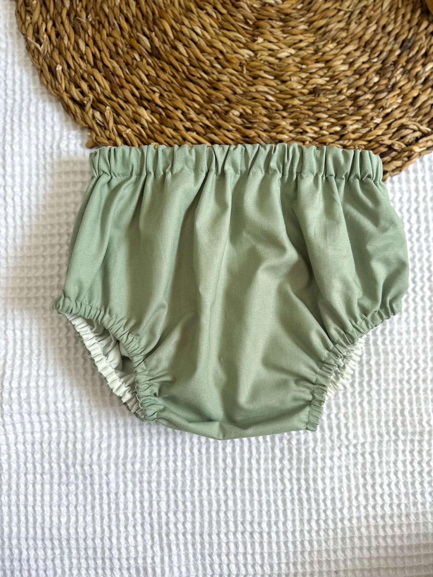 Cubrepañal verde salvia